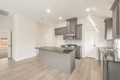 402 Atlas Cedar Drive, Glenn Heights, TX 75154 - Photo 11