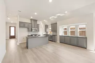 402 Atlas Cedar Dr, Glenn Heights, TX 75154 - Photo 13