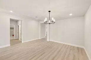 327 Atlas Cedar Dr, Glenn Heights, TX 75154 - Photo 11