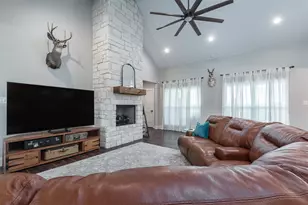 5808 Co Rd 4120, Campbell, TX 75422 - Photo 17