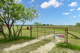 47 S County Road 415, Lometa, TX 76853 - Photo 15