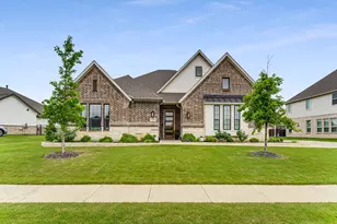 175 Stirling Dr, Argyle, TX 76226 - Photo 1