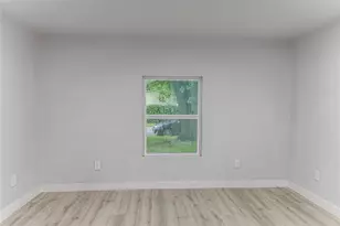 209 Pecan St, Whitesboro, TX 76273 - Photo 17