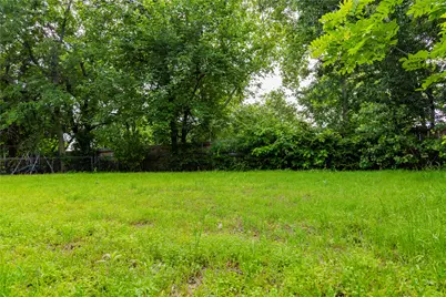 209 Pecan Street, Whitesboro, TX 76273 - Photo 19