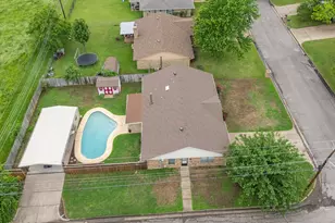 801 Cleveland, Greenville, TX 75401 - Photo 5