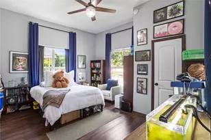 741 N Robinson St, Cleburne, TX 76031 - Photo 9