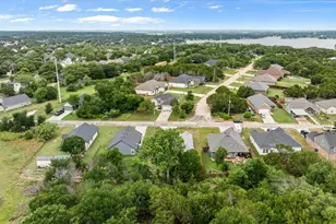 2615 San Gabriel Dr, Granbury, TX 76048 - Photo 37