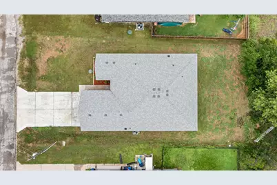 2615 San Gabriel Drive, Granbury, TX 76048 - Photo 35