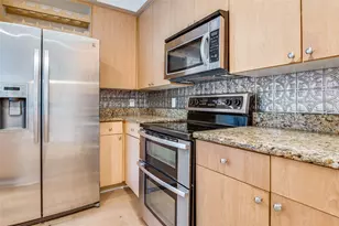 3225 Turtle Creek Blvd, Dallas, TX 75219 - Photo 3