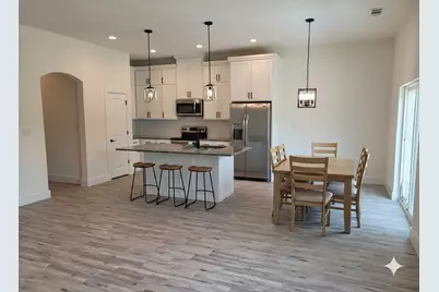 625 Atlanta Street, Fort Worth, TX 76104 - Photo 11