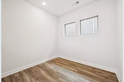 9452 Dahlia Boulevard, Mesquite, TX 75126 - Photo 5