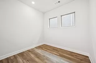 9452 Dahlia Blvd, Mesquite, TX 75126 - Photo 5