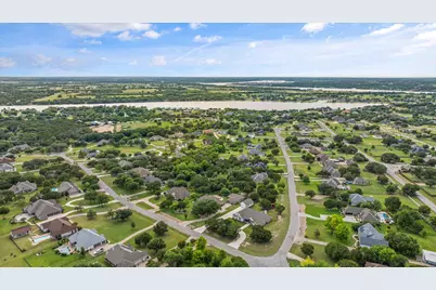 2207 Wood Duck Lane, Granbury, TX 76049 - Photo 33