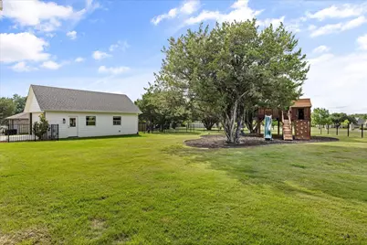 2207 Wood Duck Lane, Granbury, TX 76049 - Photo 37