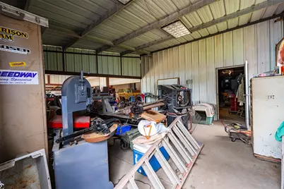 601 Houston School Road, Red Oak, TX 75154 - Photo 21