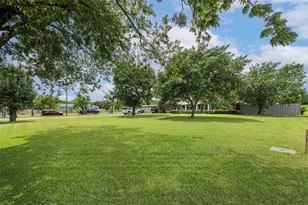 601 Houston School Rd, Red Oak, TX 75154 - Photo 13