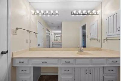 802 Rock Canyon Drive, Duncanville, TX 75137 - Photo 29