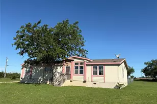 12580 Wildflower Ln, Justin, TX 76247 - Photo 3