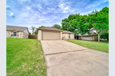 10032 Lone Eagle Drive, Fort Worth, TX 76108 - Photo 3