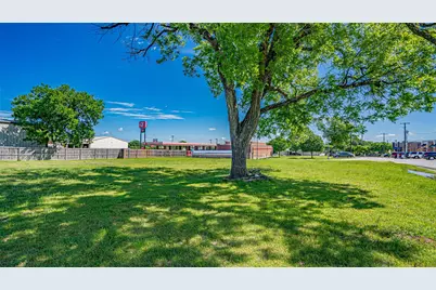 124 Anderson Street, Burleson, TX 76028 - Photo 29
