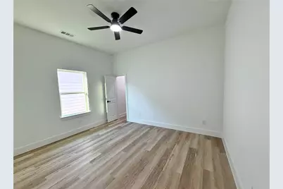 1224 Saint John, Greenville, TX 75401 - Photo 15