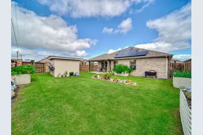 2400 Briarhurst Court, Denton, TX 76207 - Photo 23