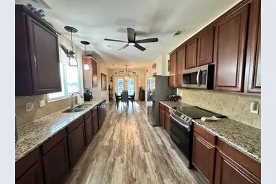 1609 Cambridge Drive, Providence Village, TX 76227 - Photo 5