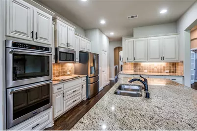 120 Crystal Creek Lane, McKinney, TX 75071 - Photo 9