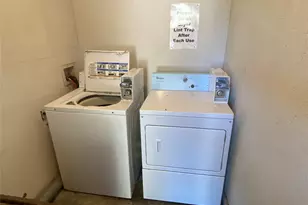 701 W Sycamore St, Denton, TX 76201 - Photo 7