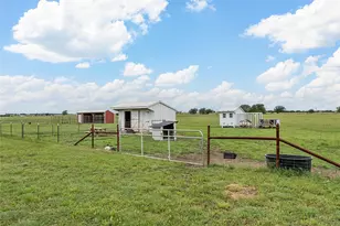 1197 Prairie Chapel Rd, Crawford, TX 76638 - Photo 33