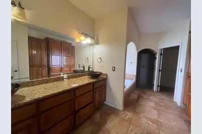 7448 N US Highway 281, Orange Grove, TX 78372 - Photo 23