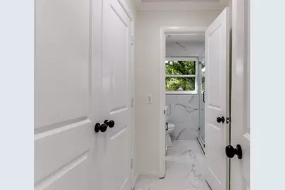 258 Somerset Terrace, Bedford, TX 76022 - Photo 15