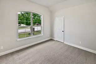 312 Canadian Ln, Burleson, TX 76028 - Photo 11