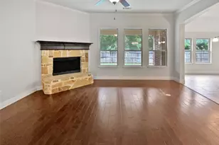 312 Canadian Ln, Burleson, TX 76028 - Photo 3