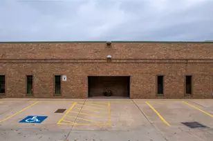 920 Bluebonnet Dr, Irving, TX 75060 - Photo 1