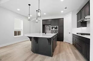 1104 Bolden Ave, Crowley, TX 76036 - Photo 3