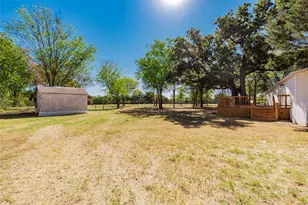 204 Rs County Road 1503, Point, TX 75472 - Photo 33