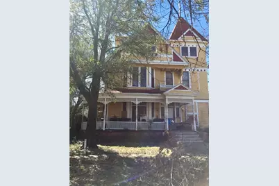 211 N Pleasant Street, Hillsboro, TX 76645 - Photo 3