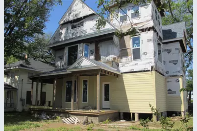 211 N Pleasant Street, Hillsboro, TX 76645 - Photo 5