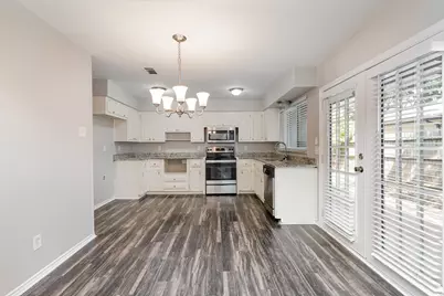 1017 Westminster Lane, Garland, TX 75040 - Photo 9