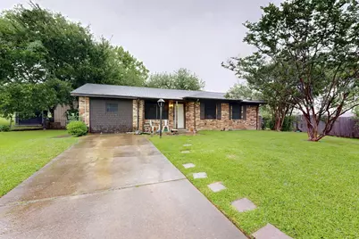 2422 Sue Circle, Mesquite, TX 75149 - Photo 1