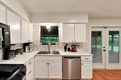 2422 Sue Circle, Mesquite, TX 75149 - Photo 13