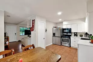 2422 Sue Cir, Mesquite, TX 75149 - Photo 9