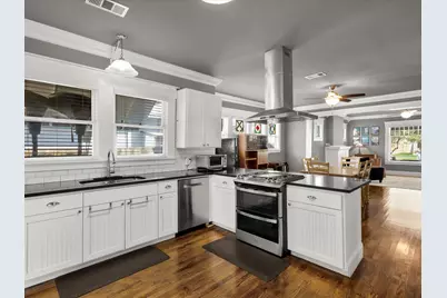 1942 Fairmount Avenue, Fort Worth, TX 76110 - Photo 1