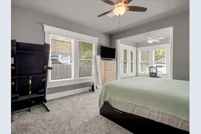 1942 Fairmount Avenue, Fort Worth, TX 76110 - Photo 17