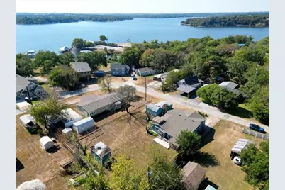 33 Park Lane, Gainesville, TX 76240 - Photo 23