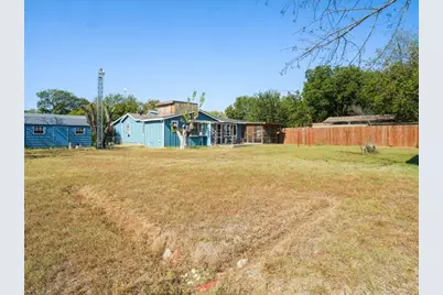 33 Park Lane, Gainesville, TX 76240 - Photo 17