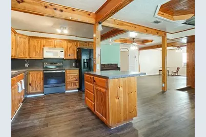 33 Park Lane, Gainesville, TX 76240 - Photo 9