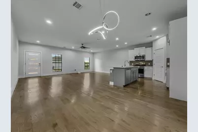 5635 Philip Avenue, Dallas, TX 75223 - Photo 11