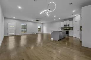 5635 Philip Ave, Dallas, TX 75223 - Photo 11